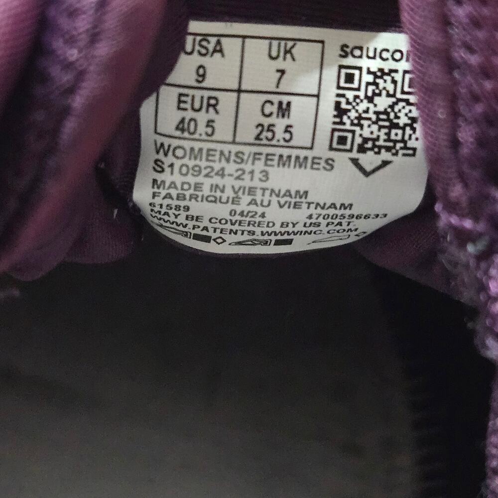 NO INSOLES Saucony Ride 17 running shoe in Plum/White women's 9 - Picture 6 of 8